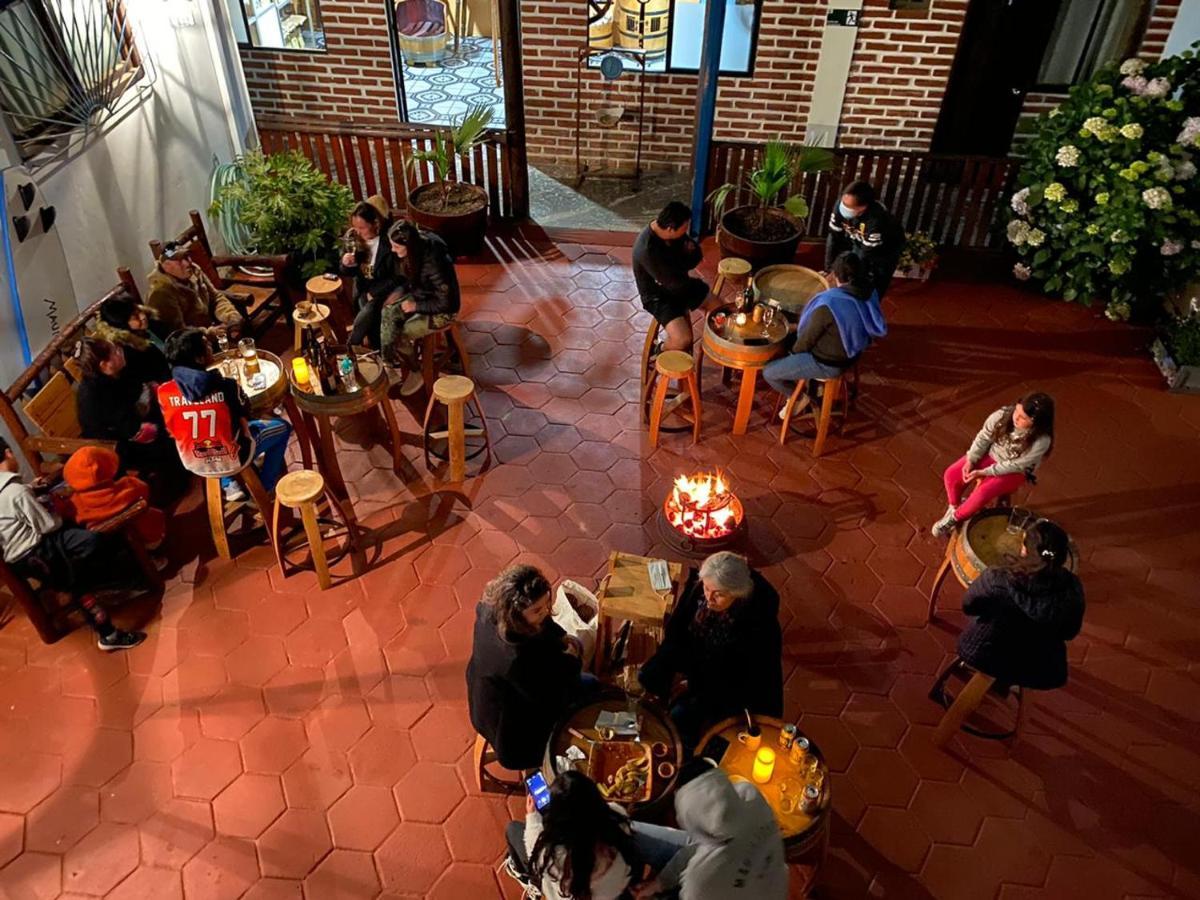 Hostal Traveland Albergue
