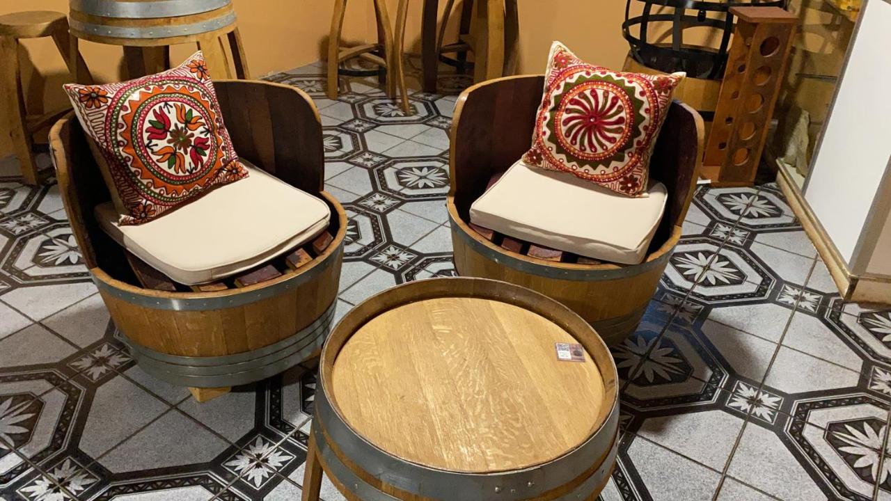 Hostal Traveland
